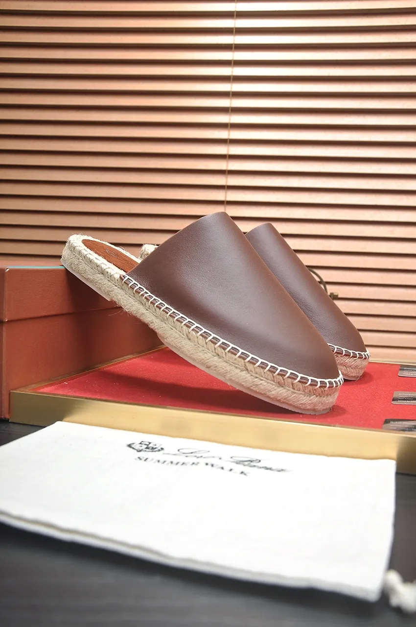 Men's men's shoes 💰540💶【𝐥𝐨𝐫𝐨 𝐏𝐢𝐚𝐧𝐚】lp classic loafers, an Italian treasure brand, the only brand that can match Hermès! Only after wearing it do we realize that we cannot let down our feet. The upper is imported cashmere, the lining of water-dyed cowhide ➕ the cowhide feet, the official original glass rubber outsole, and the pendant. Exclusive original packaging (tag ➕ brand paper ➕ outer box ➕ hand bag) code number: 38-45